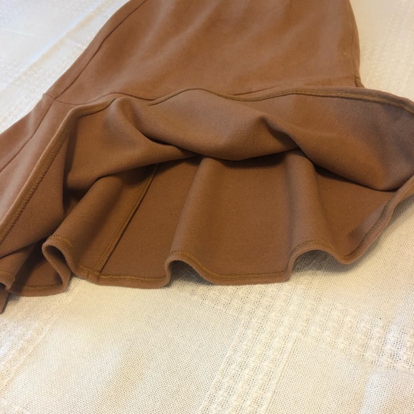 Beautiful women’s skirt! - Picture 10 of 12